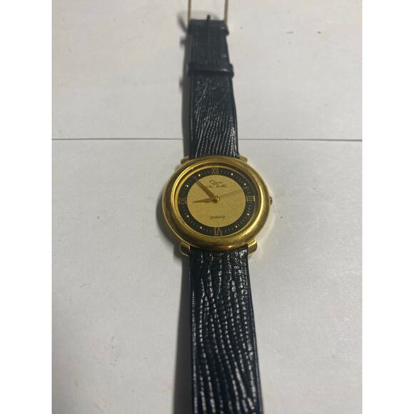 Vintage Oscar De La Renta Unisex Watch Gold With main image 6
